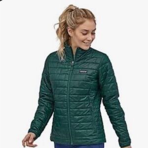 Patagonia women’s nano puff Jacket